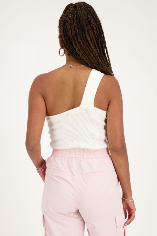 White twisted one-shoulder top | My Jewellery