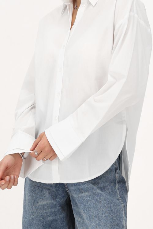 White oversized blouse with double cuff | My Jewellery
