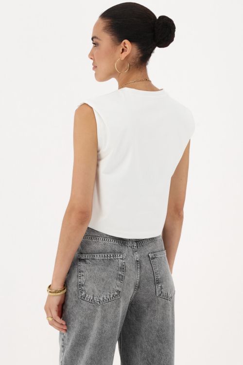 White sleeveless cropped top | My Jewellery