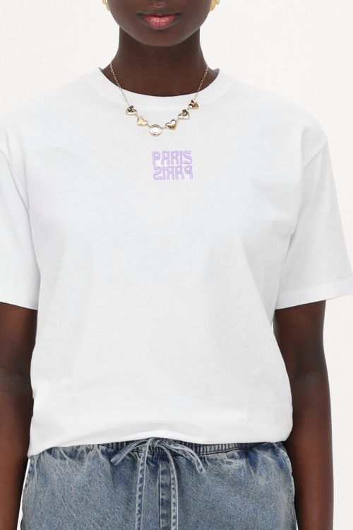 White t-shirt with "Paris Paris" embroidery