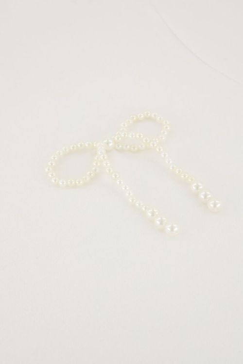 White t-shirt with pearl bow | My Jewellery