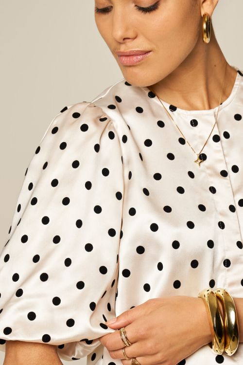 White top with black polka dot in satin look | My Jewellery