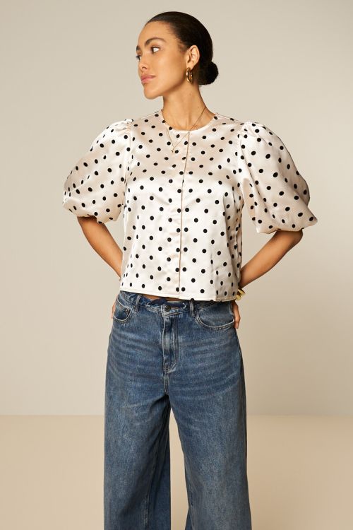 White top with black polka dot in satin look | My Jewellery