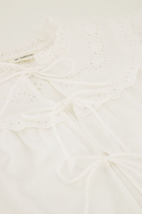 White top with bows and embroidery | My Jewellery