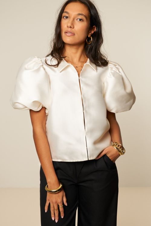 White top with short puff sleeves in satin look | My Jewellery