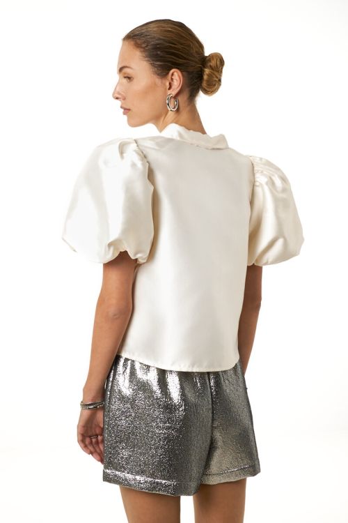 White top with short puff sleeves in satin look | My Jewellery