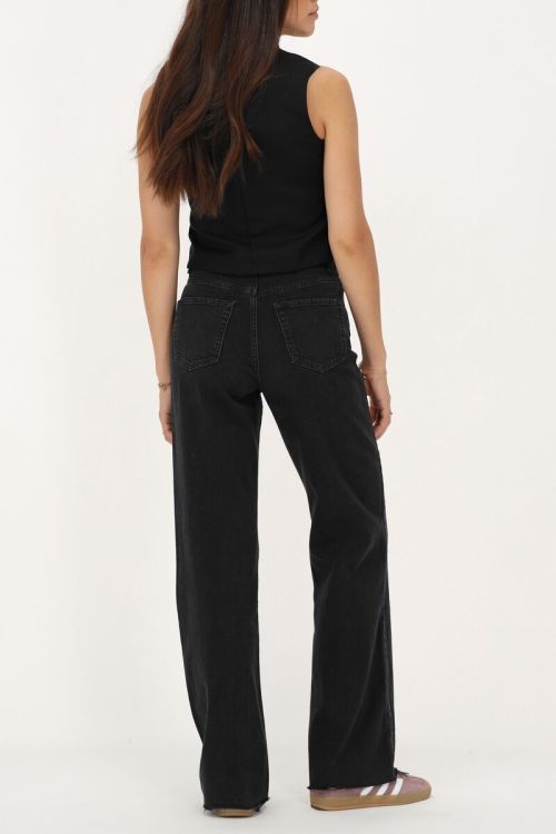 Back wide-leg jeans with studs | My Jewellery