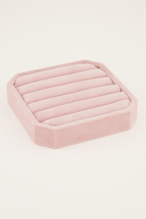 Roze vintage ringen display