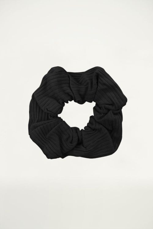 Zwarte scrunchie ribstof, haarelastiek My Jewellery