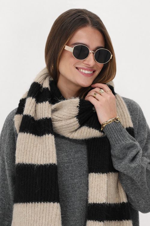 The Billie gold sunglasses