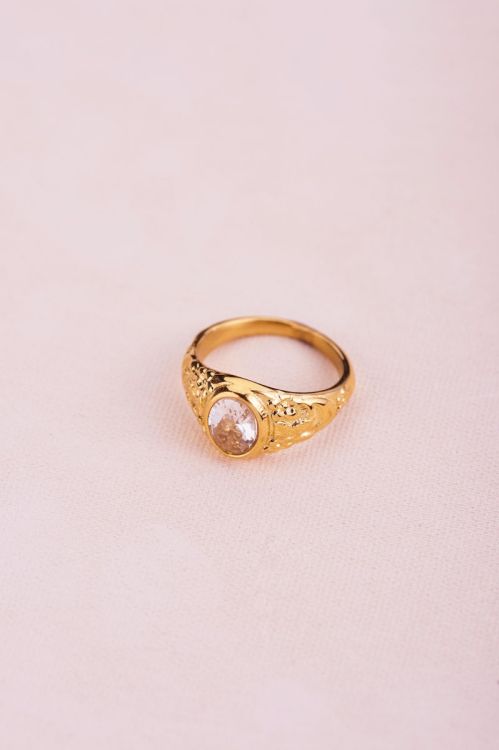 Vintage transparent crystal signet ring