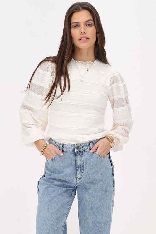 White lace top with balloon sleeves | My Jewellery