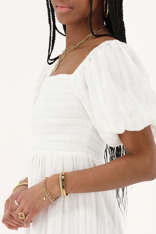 White maxi dress with puff sleeves | My Jewellery