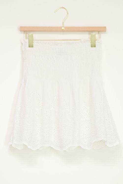 Wit rokje met smock en crochet