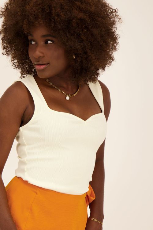 Witte hartvormige halslijn top | My Jewellery