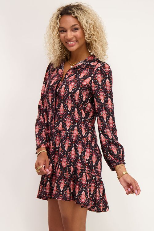 Schwarzes Blusenkleid mit Boho-Print 