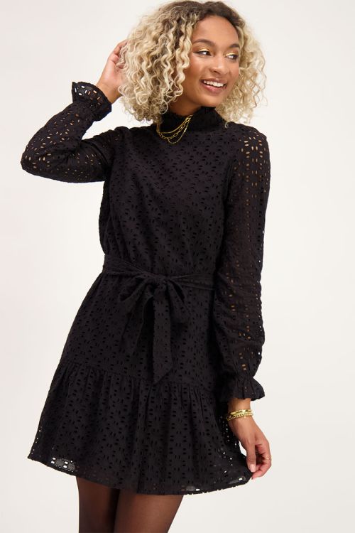 Zwarte jurk met embroidery