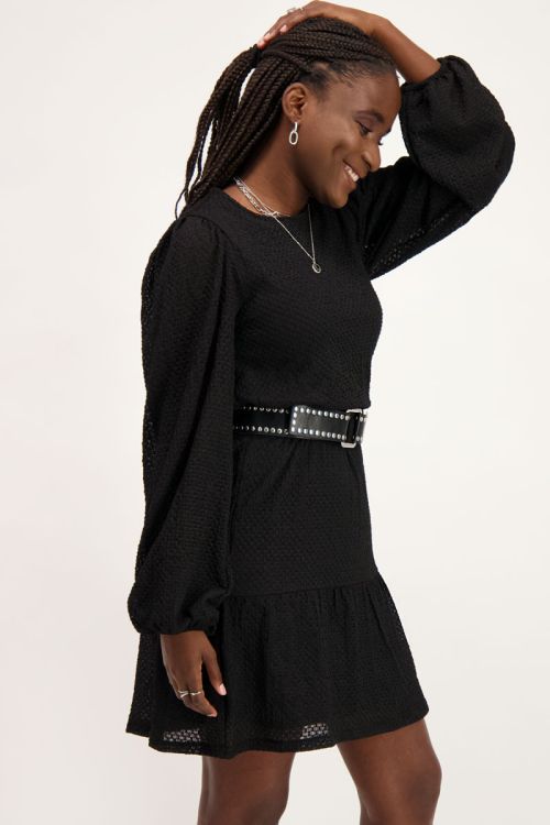 Klassiek Voorkomen nek Zwarte jurk met lange mouwen & structuur | My Jewellery