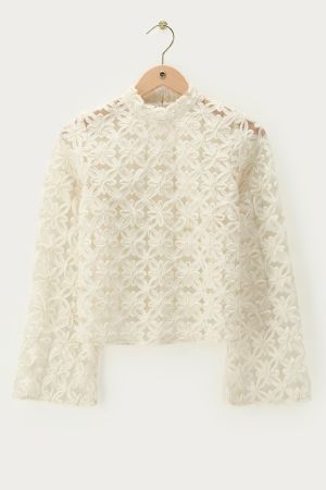 Beigefarbenes Netzoberteil mit Blumen