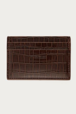 Brauner Kartenhalter mit Krokoprägung