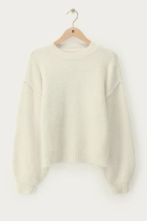 Weißer Oversize-Strickpullover