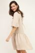 Beige jurk met pofmouw en structuur | My Jewellery