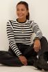 Zwart-wit top met schouder ruffle | My Jewellery