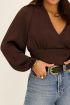 Bruine top satijnen look met lange mouwen