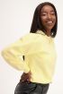 Gele sweater met V shape