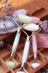 Rose quartz gezichtsroller, massage roller gezicht