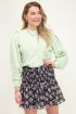 Groene sweater hoge hals