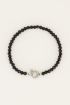 Kralen armband met zilverkleurig slotje