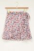 Lila wikkelrok met bloemenprint