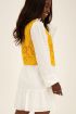 Okergeel gilet met bloemen crochet | Gilet | My Jewellery