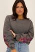 Grijze sweater met bloemen embroidery