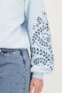 Light blue sweatshirt with embroidered sleeves | My Jewellery