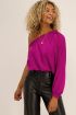 Paarse one shoulder top satijnen look | My Jewellery