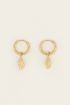 Souvenir oorringen met spiraal schelp bedel | My Jewellery