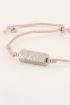 Souvenir roze armband met panterprint bedel