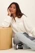 Witte blouse met kanten bandjes | My Jewellery