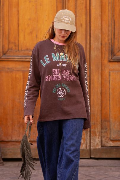 Bruine sweater met opdruk 'Le Marais'