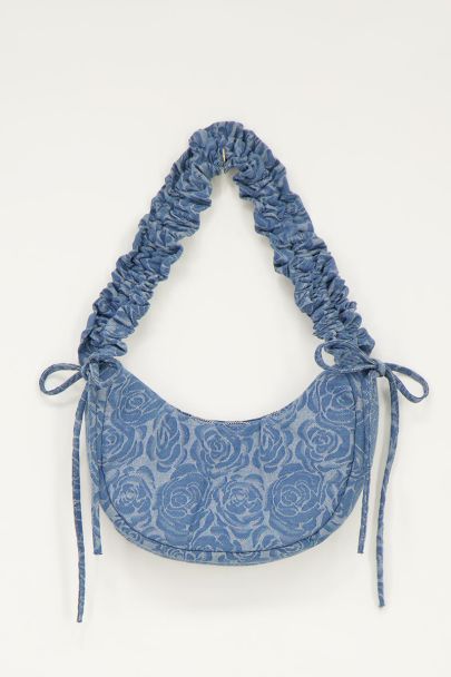 Blauwe denim crossbody tas met ruffles en rozen