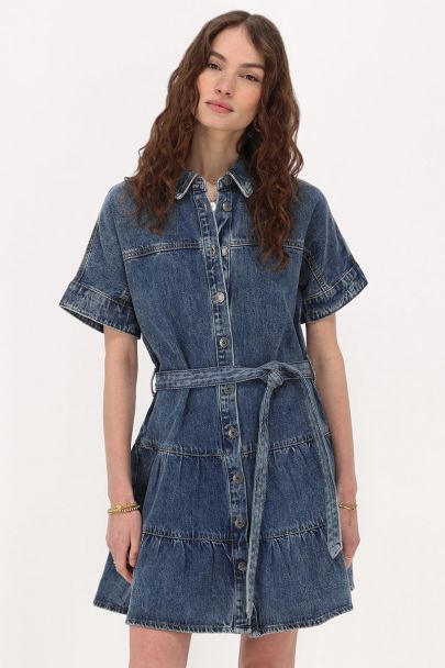 Blauwe wijde denim jurk met strikkoord