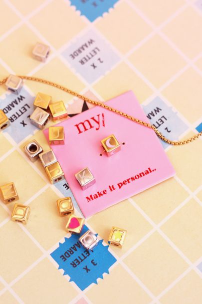 W&uuml;rfelf&ouml;rmiger Mond-Charm