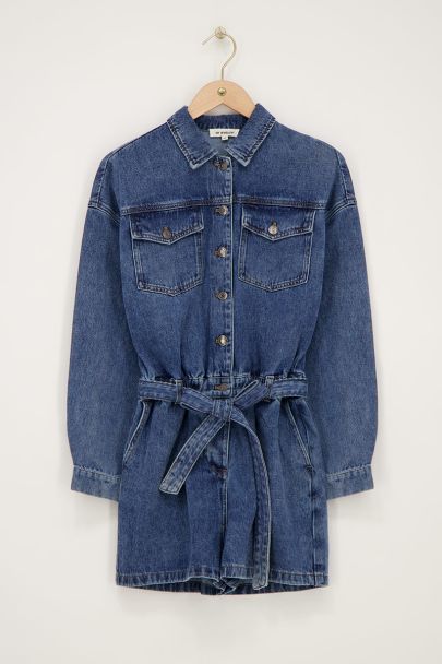 Donkerblauwe denim playsuit met ceintuur 
