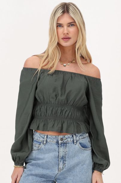 Donkergroene off shoulder top met ruffles