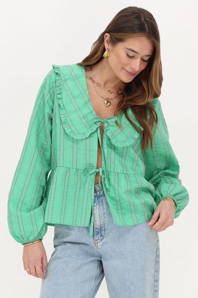 Grün gestreifte Bluse mit Schleife
