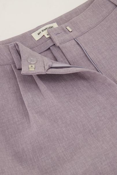 Pantalon lilas à plis