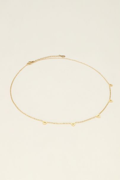 Collier chaîne à petits coeurs