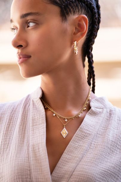 Ketting met kleine munten en zoetwaterparels 